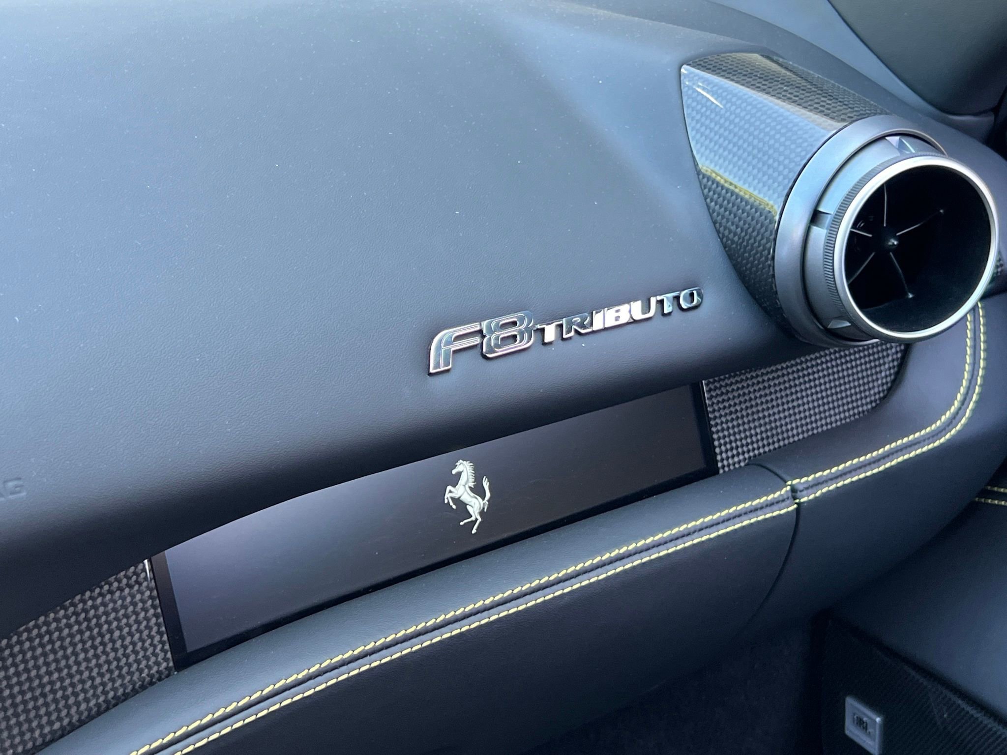 Used 2022 Ferrari F8 Tributo RWD image 23