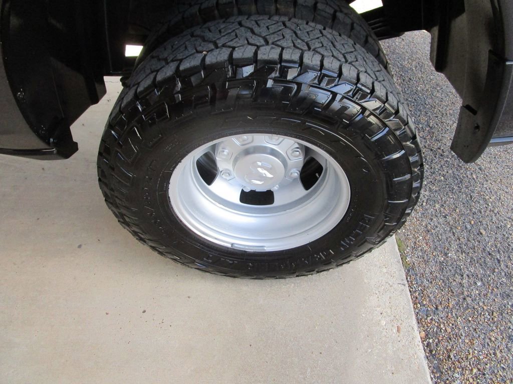 Used 2024 RAM 3500 Tradesman image 13