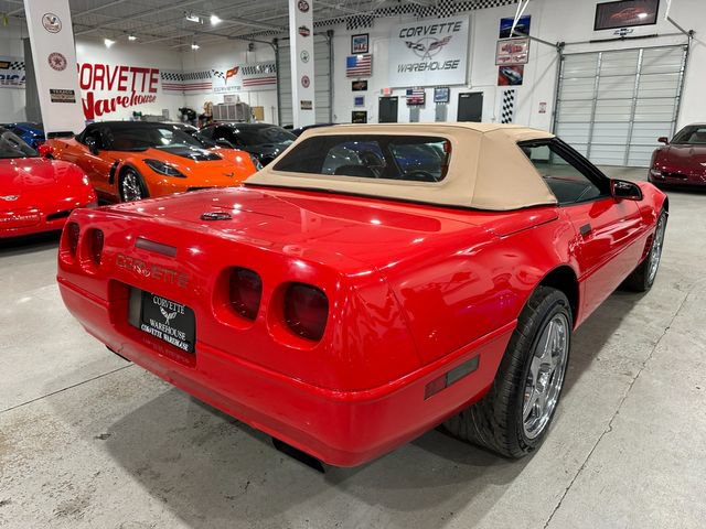 Used 1996 Chevrolet Corvette Convertible RWD image 6
