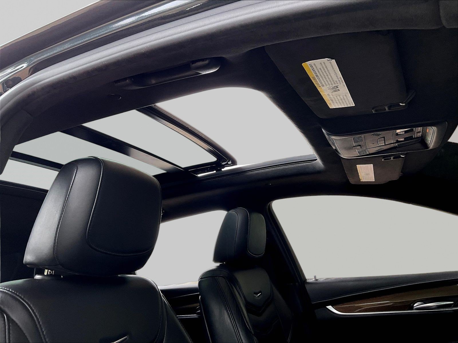 Used 2019 Cadillac XT5 Platinum AWD/4WD image 27