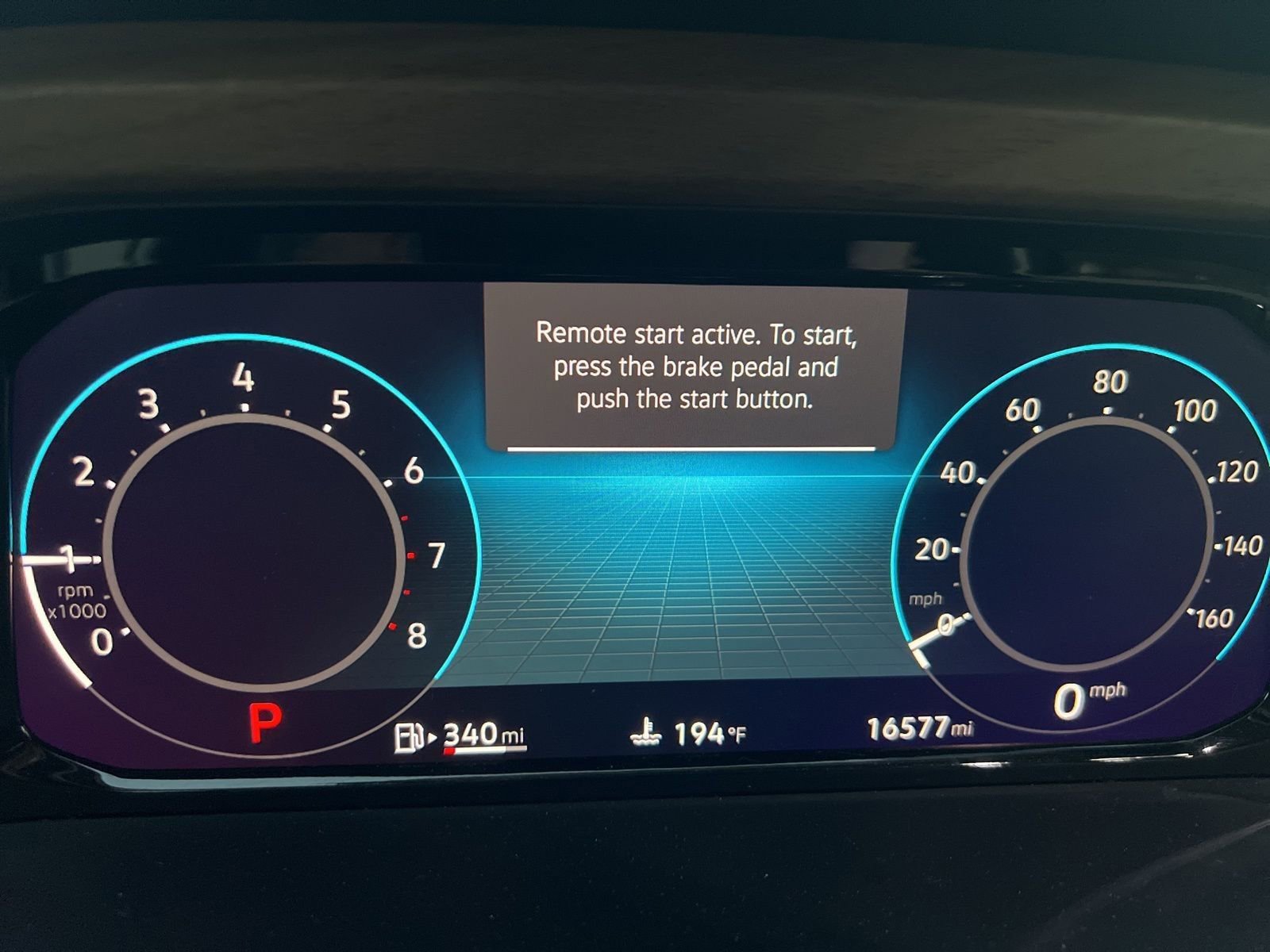 Used 2024 Volkswagen Atlas SE w/ Panoramic Sunroof Package image 14