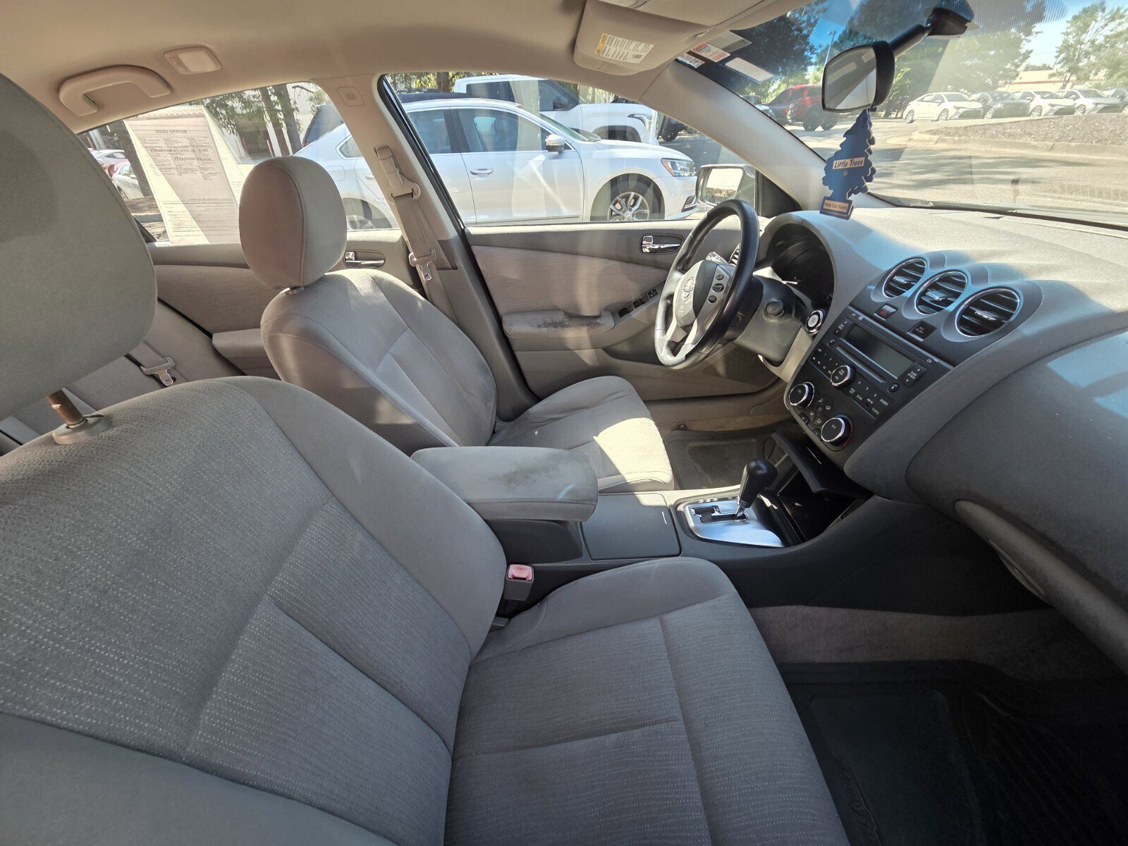 Used 2012 Nissan Altima 2.5 S FWD image 6