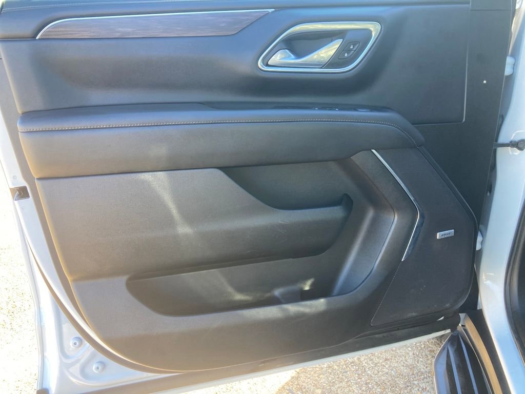 Used 2024 Chevrolet Tahoe LT image 11