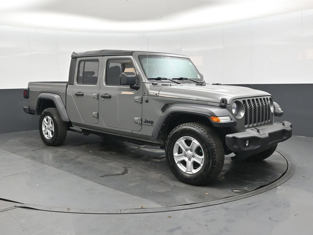 Used 2021 Jeep Gladiator Sport AWD/4WD image 1