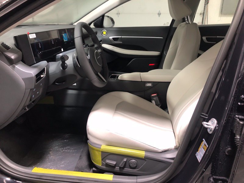 New 2026 Hyundai Sonata SEL FWD image 16