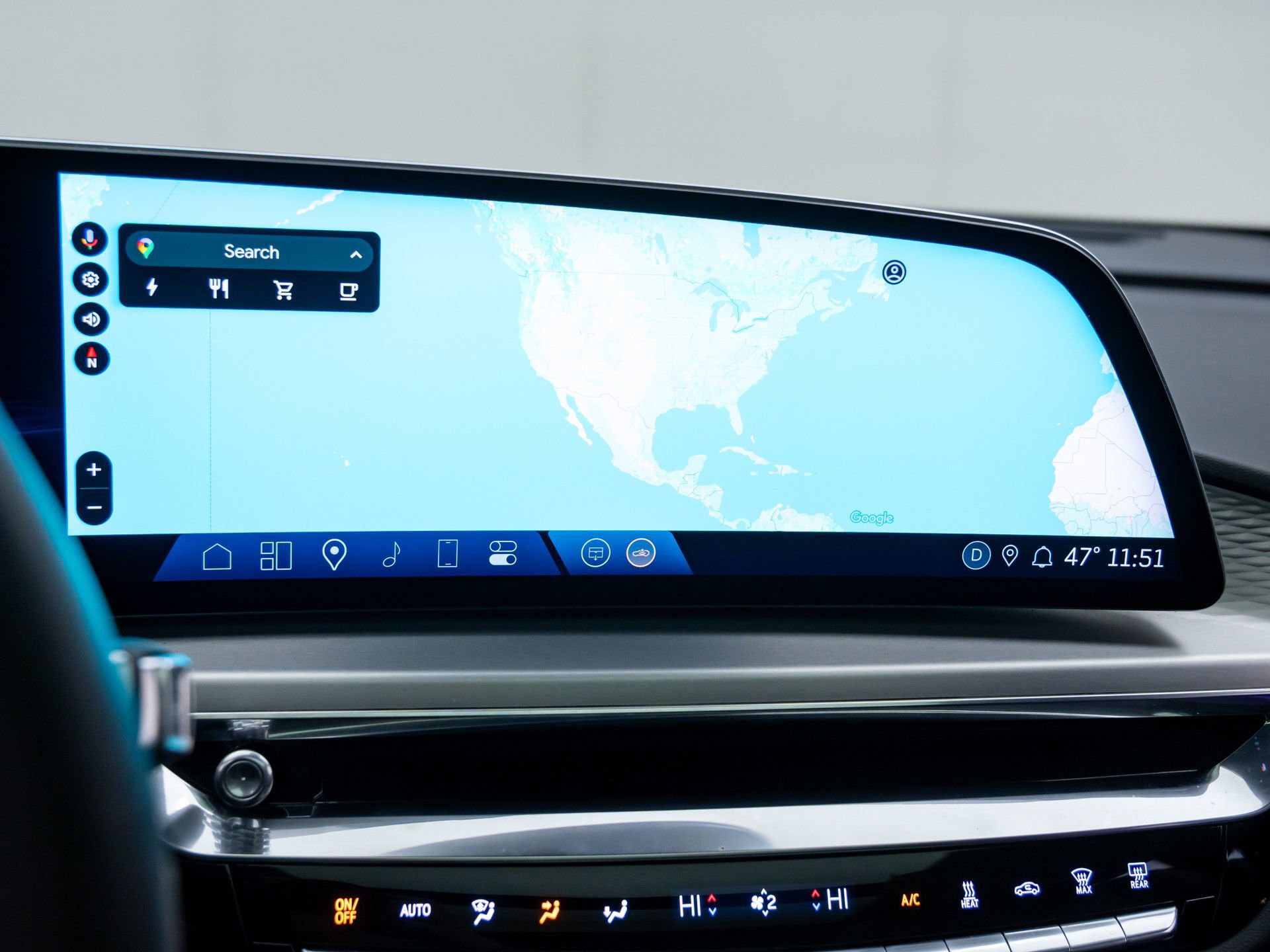 Certified 2025 Cadillac Lyriq Luxury w/ LPO, Floor Liner Package image 30