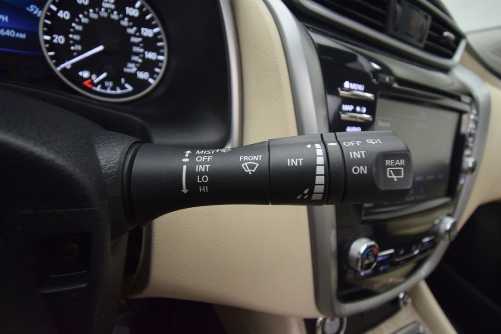 Used 2020 Nissan Murano SL w/ Moonroof Package AWD/4WD image 39