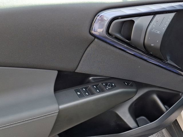 Used 2025 BMW X3 xDrive30i image 12