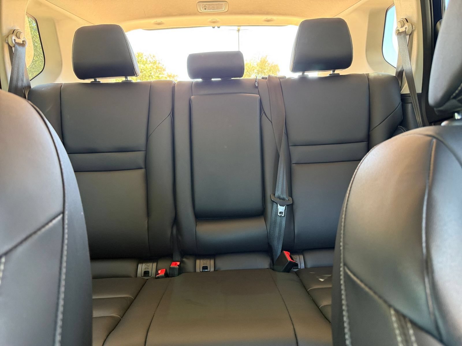 Used 2026 Nissan Rogue SL FWD image 39