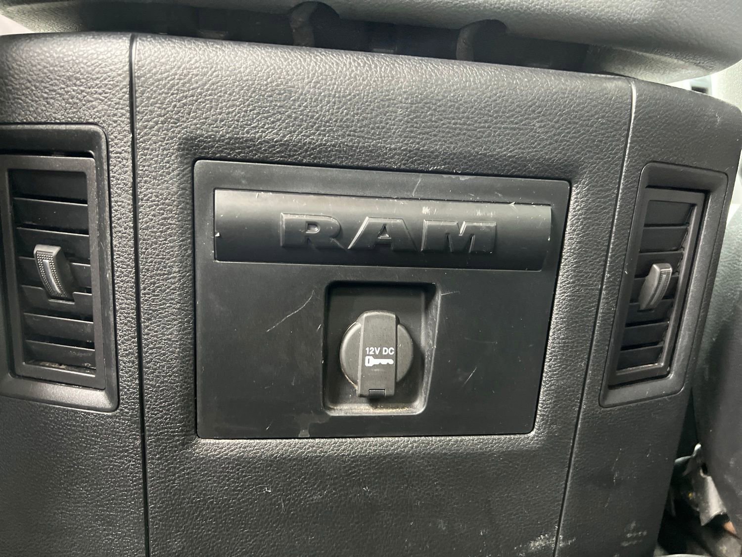Used 2016 RAM 3500 Big Horn AWD/4WD image 19