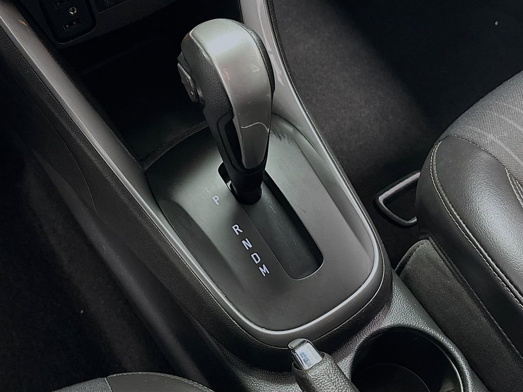 Used 2018 Chevrolet Trax LT w/ LT Convenience Package image 17