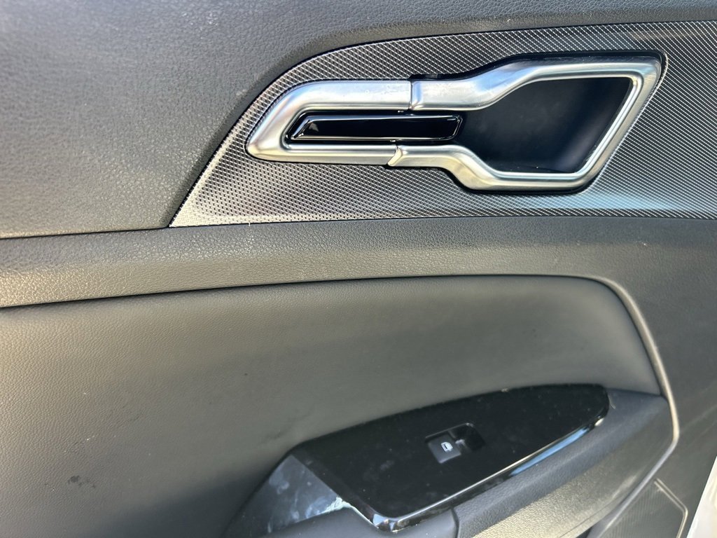 Used 2024 Kia Sportage SX image 22