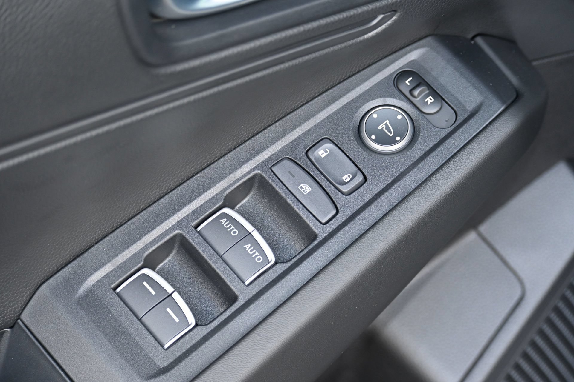 New 2026 Honda Accord LX image 17