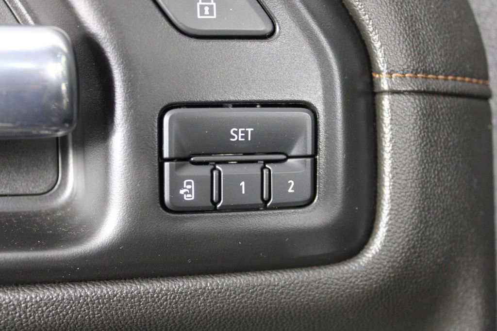 Used 2021 GMC Sierra 1500 AT4 image 18