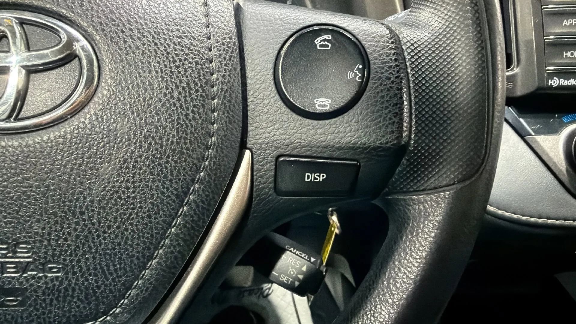 Used 2014 Toyota RAV4 XLE AWD/4WD image 11