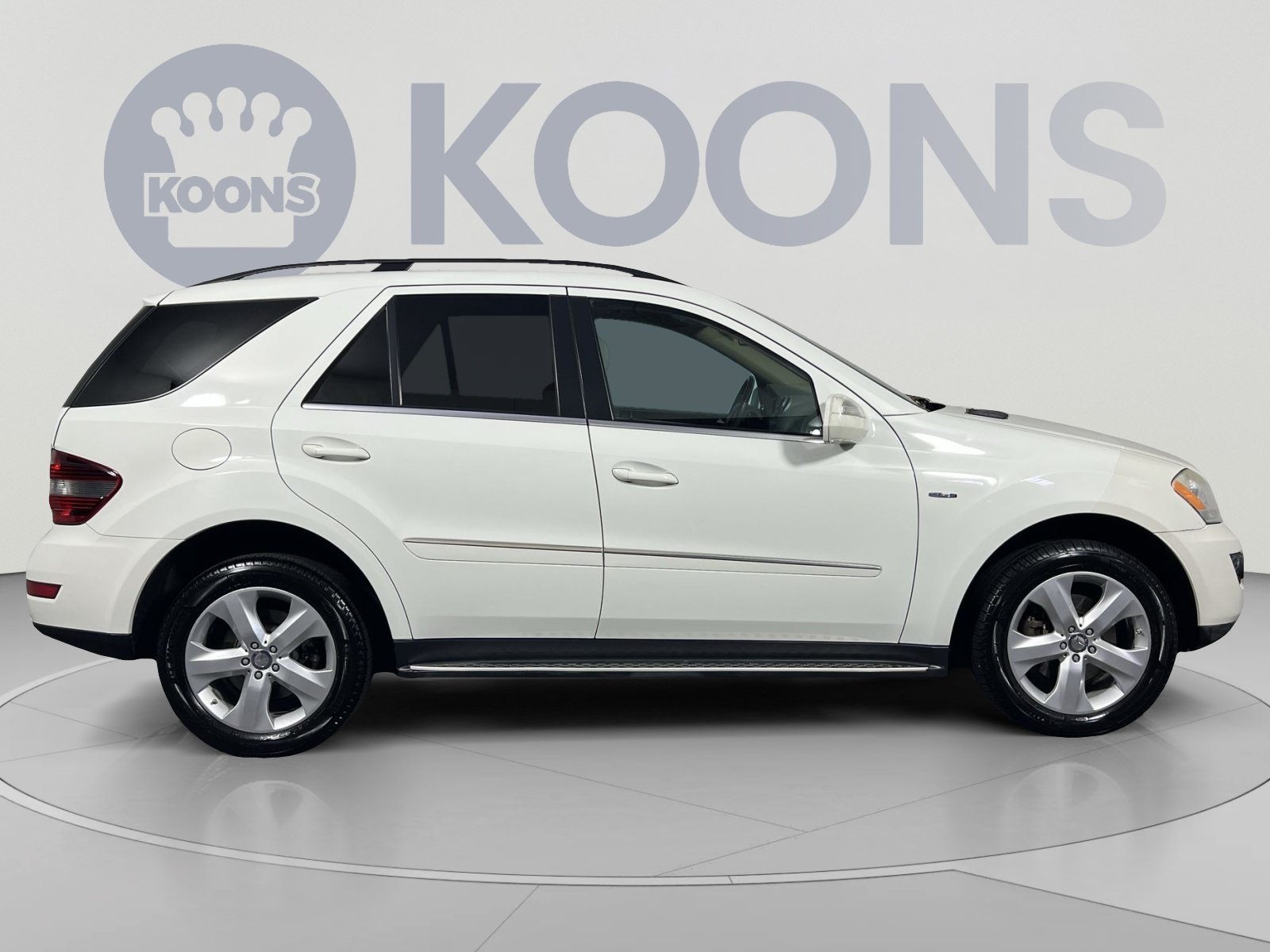 Used 2010 Mercedes-Benz ML 350 BlueTEC 4MATIC image 8