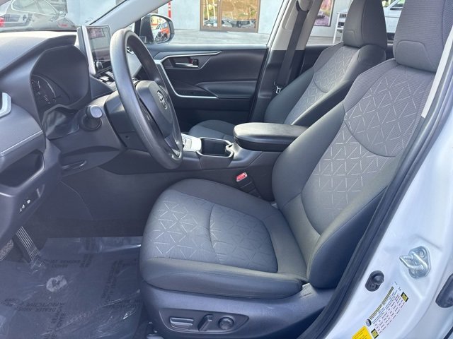 Used 2024 Toyota RAV4 XLE image 22