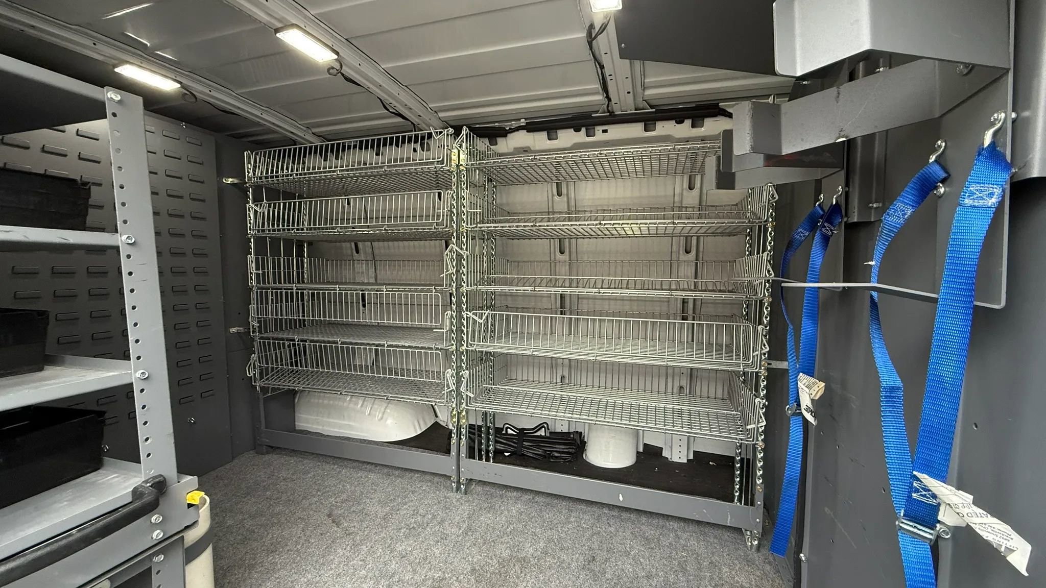 Used 2021 Chevrolet Express 2500 image 38