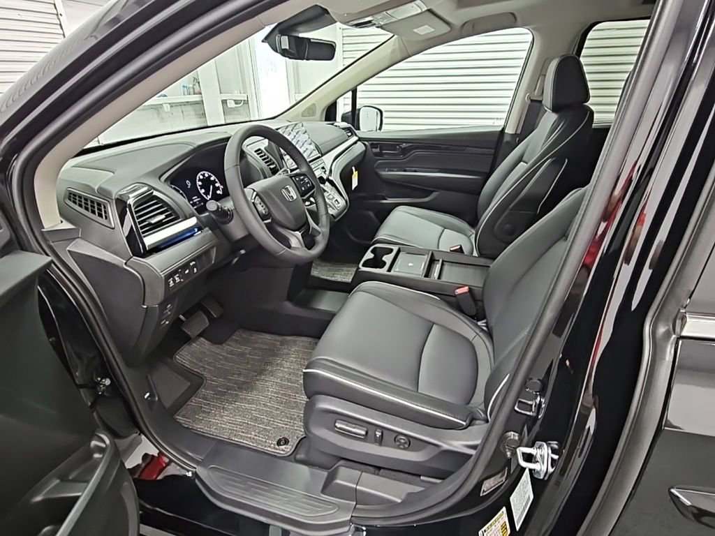 New 2026 Honda Odyssey Touring image 10