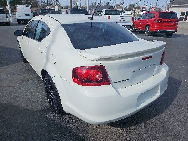 Used 2011 Dodge Avenger Heat image 4