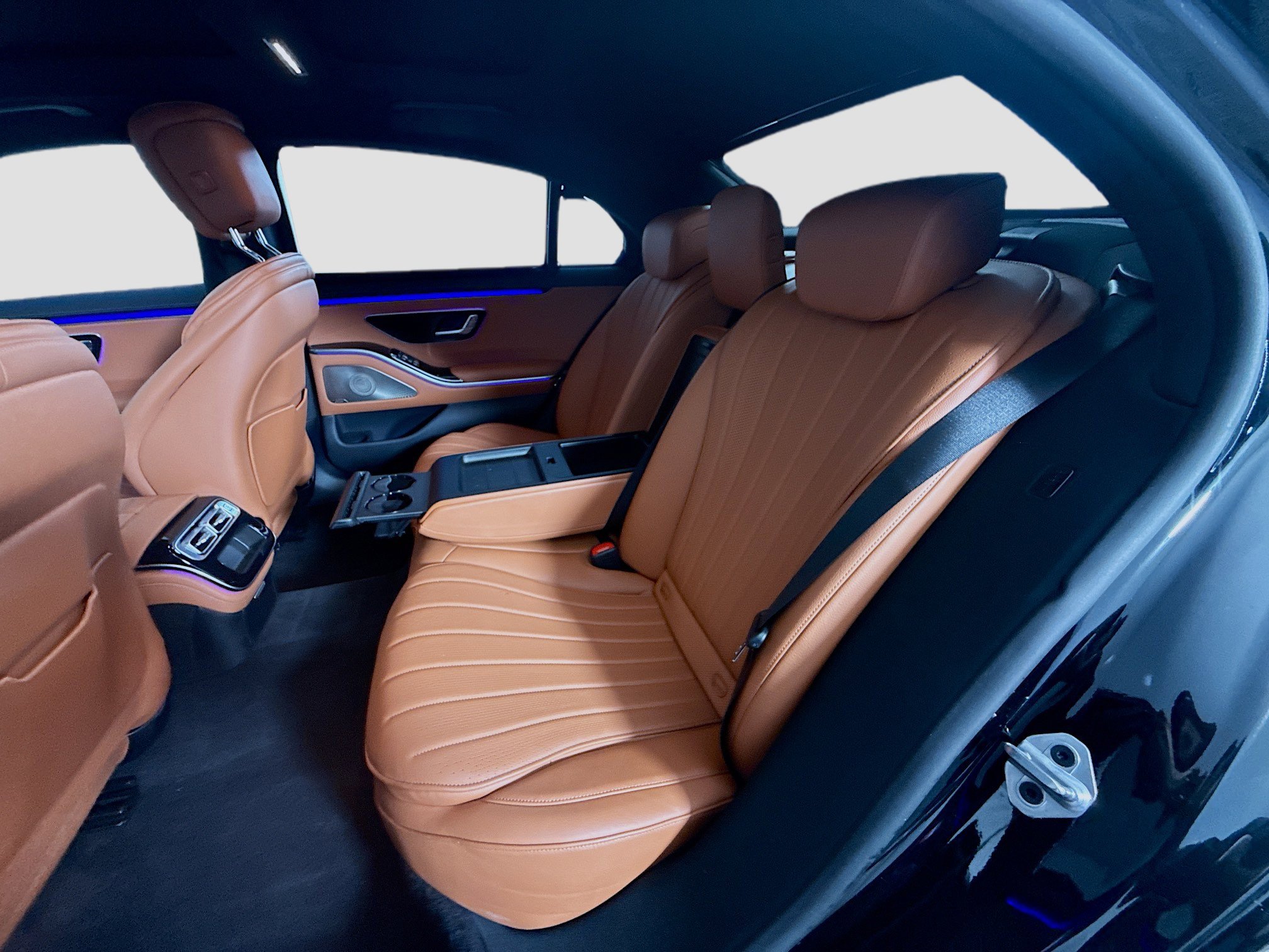 Used 2023 Mercedes-Benz S 500 4MATIC image 25