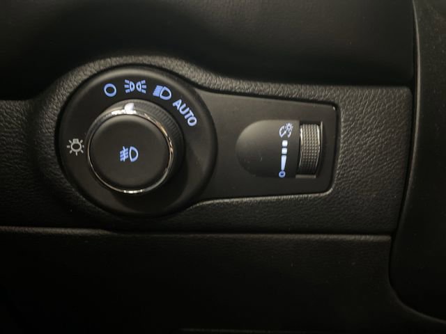 Used 2021 Dodge Durango R/T w/ Tow 'N Go Package image 28