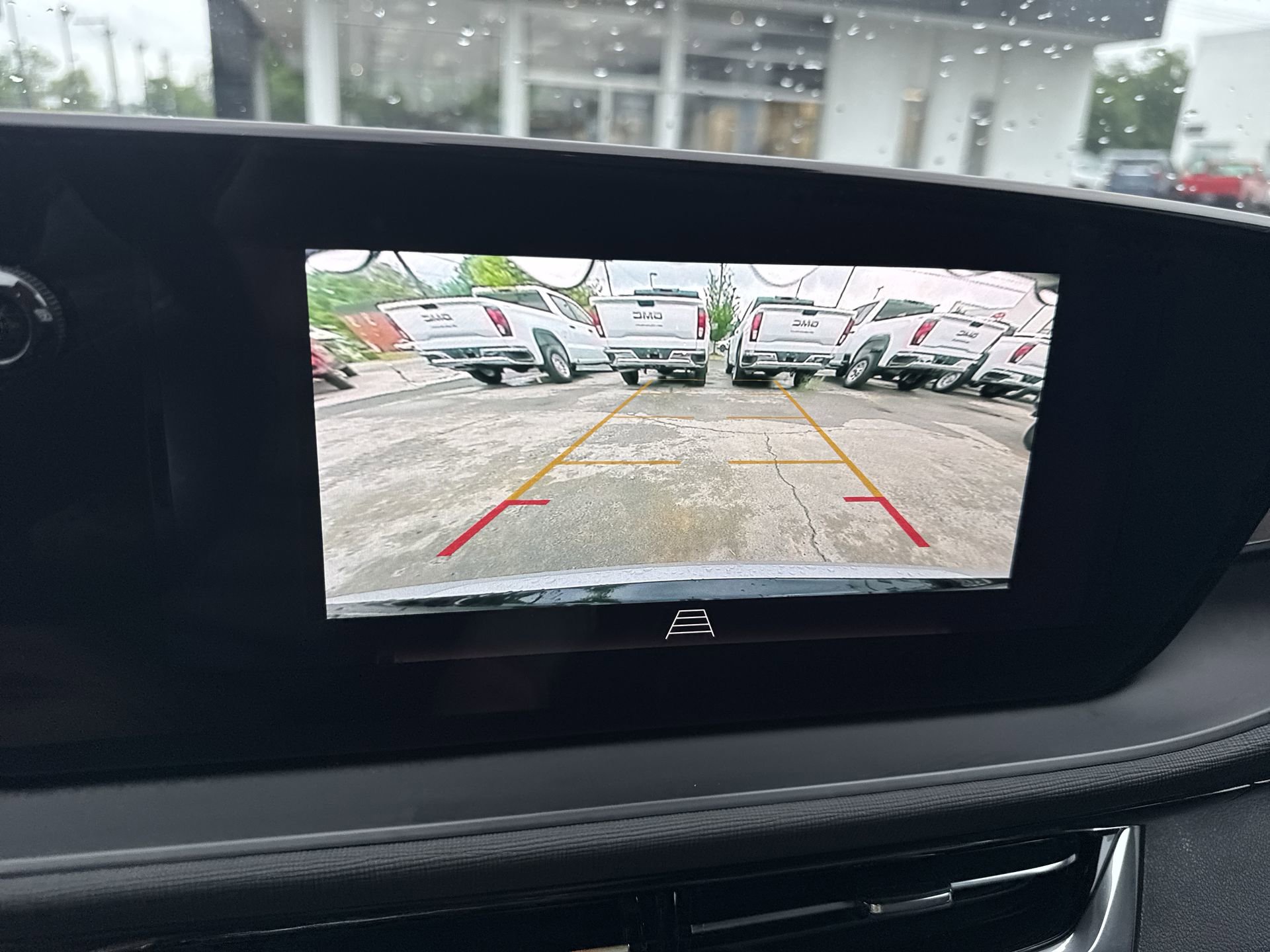 New 2025 Buick Envista Sport Touring w/ Convenience I Package FWD image 23