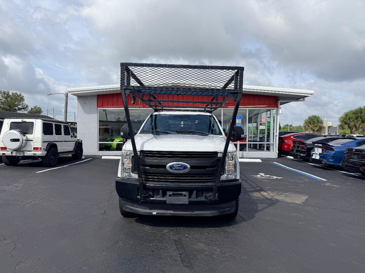 Used 2019 Ford F350 XL w/ Power Equipment Group AWD/4WD image 2