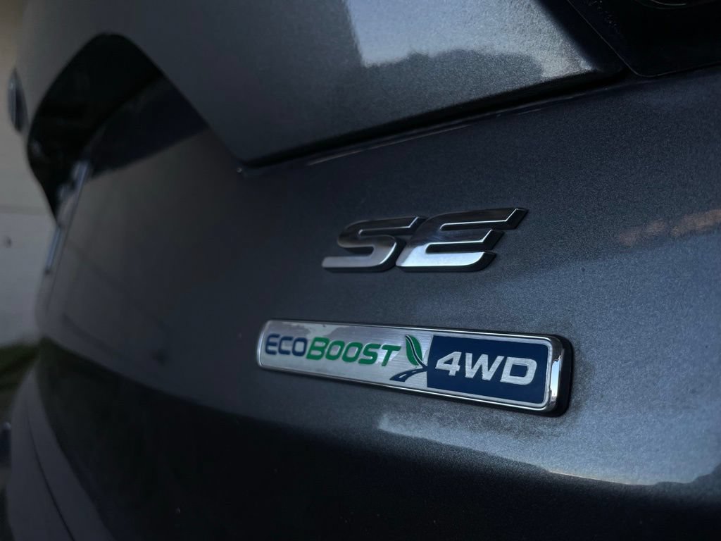 Used 2017 Ford Escape SE AWD/4WD image 11