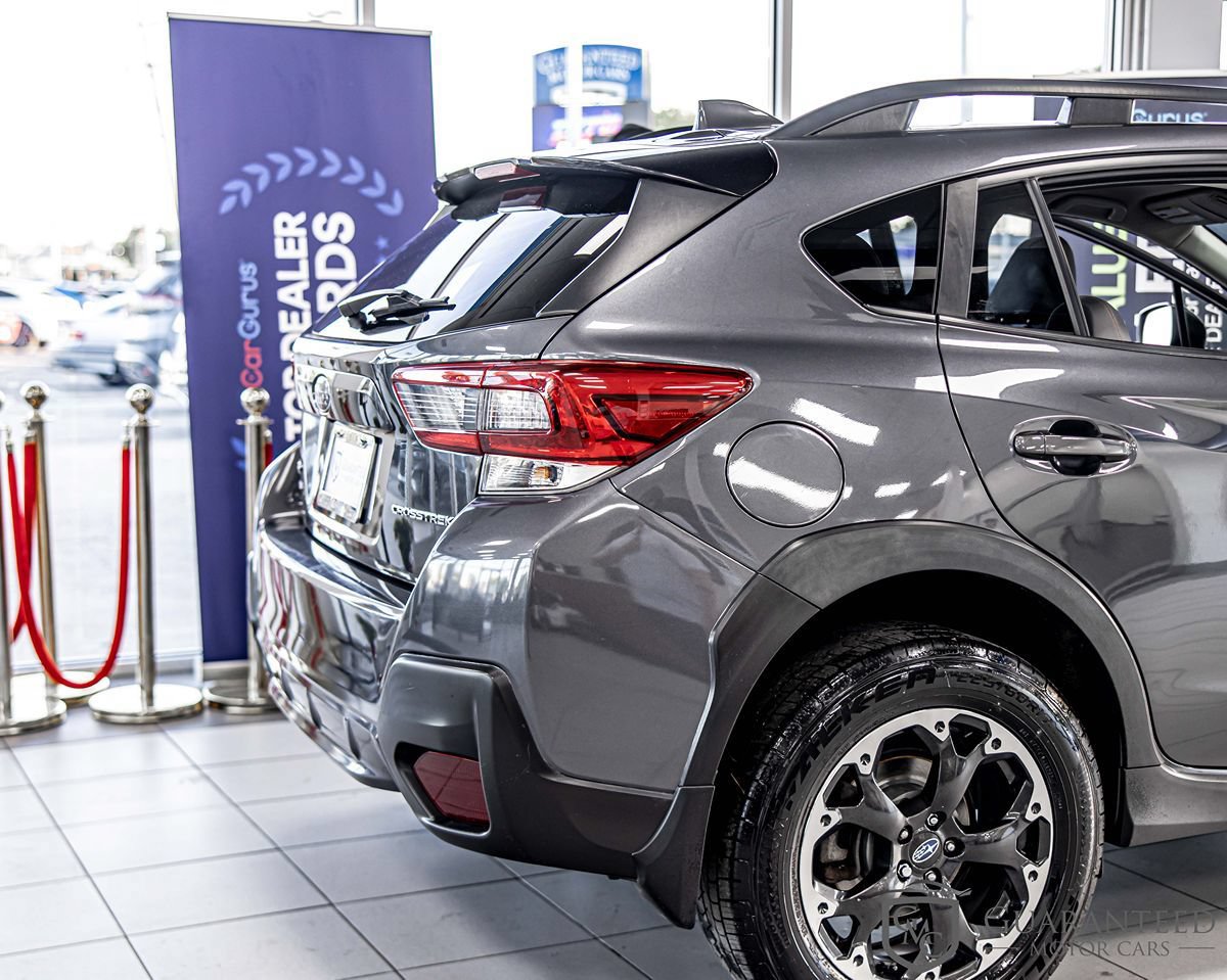 Used 2021 Subaru Crosstrek 2.0i Premium AWD/4WD image 16