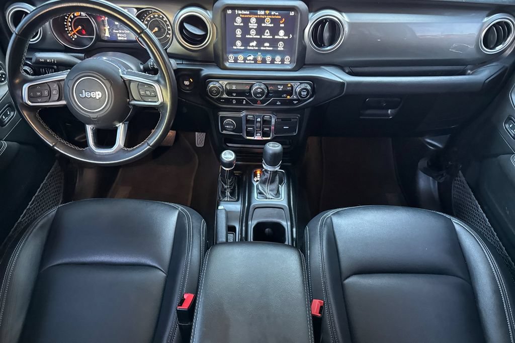 Used 2021 Jeep Wrangler Unlimited Sahara w/ Uconnect 4C Nav & Sound Group AWD/4WD image 13