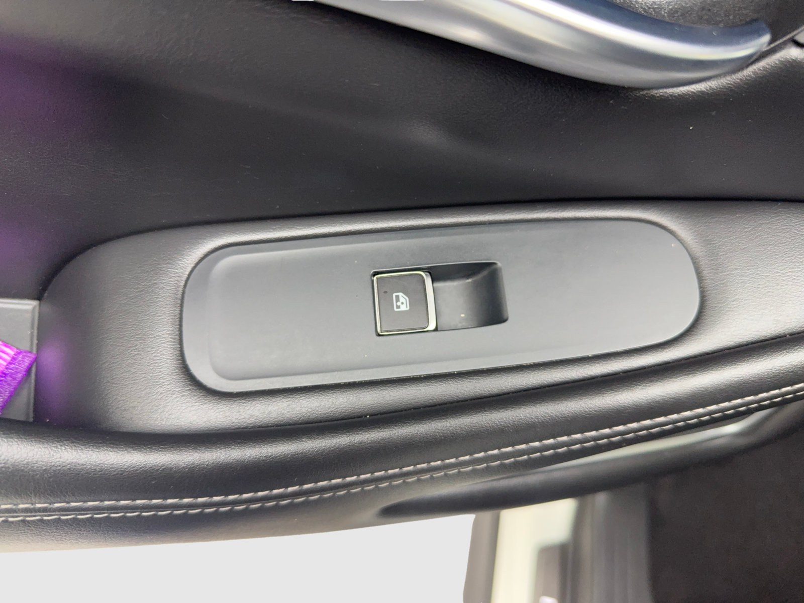 Used 2023 INFINITI QX60 Sensory w/ Vision Package FWD image 47