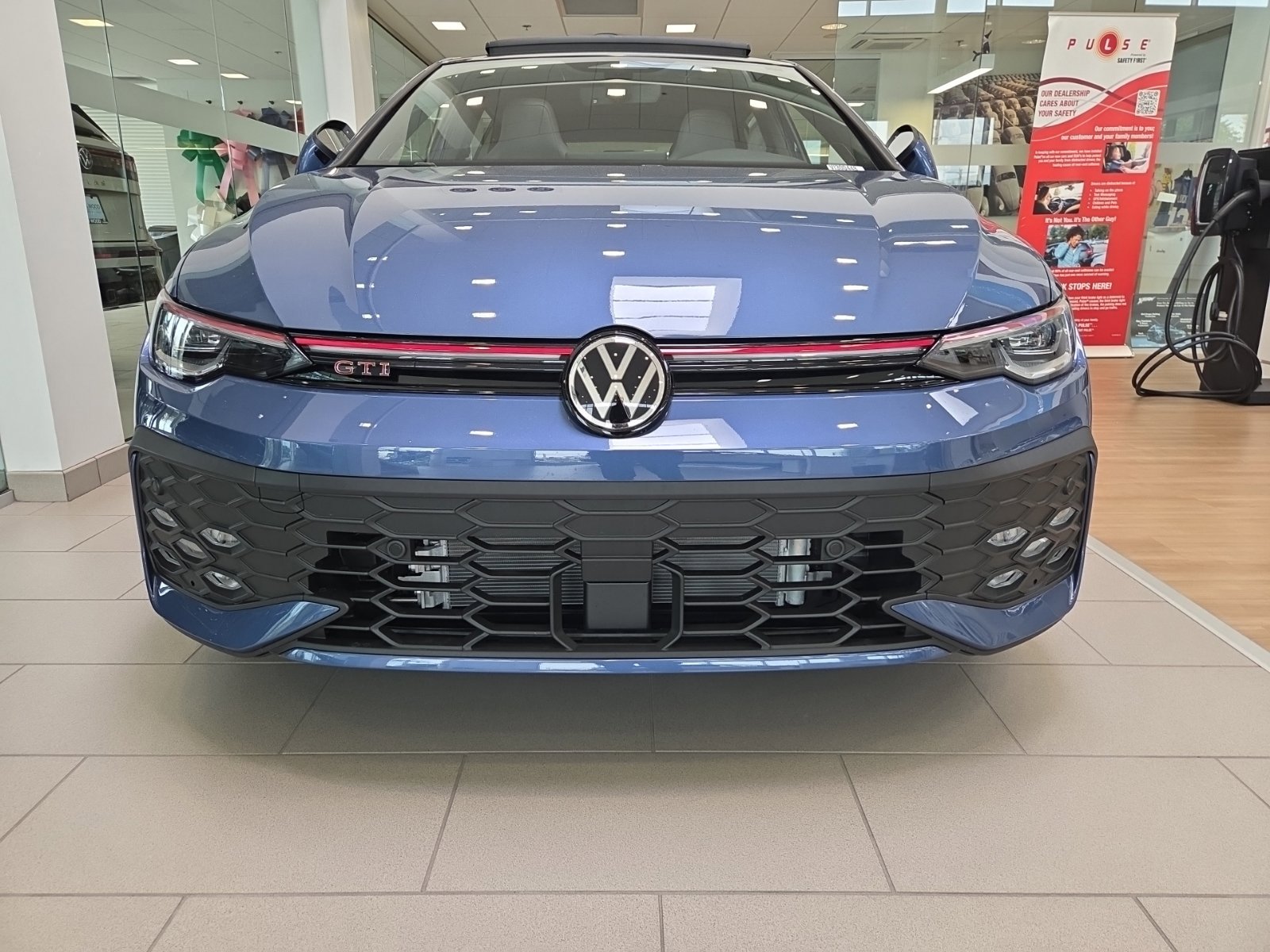 New 2026 Volkswagen GTI SE FWD image 12