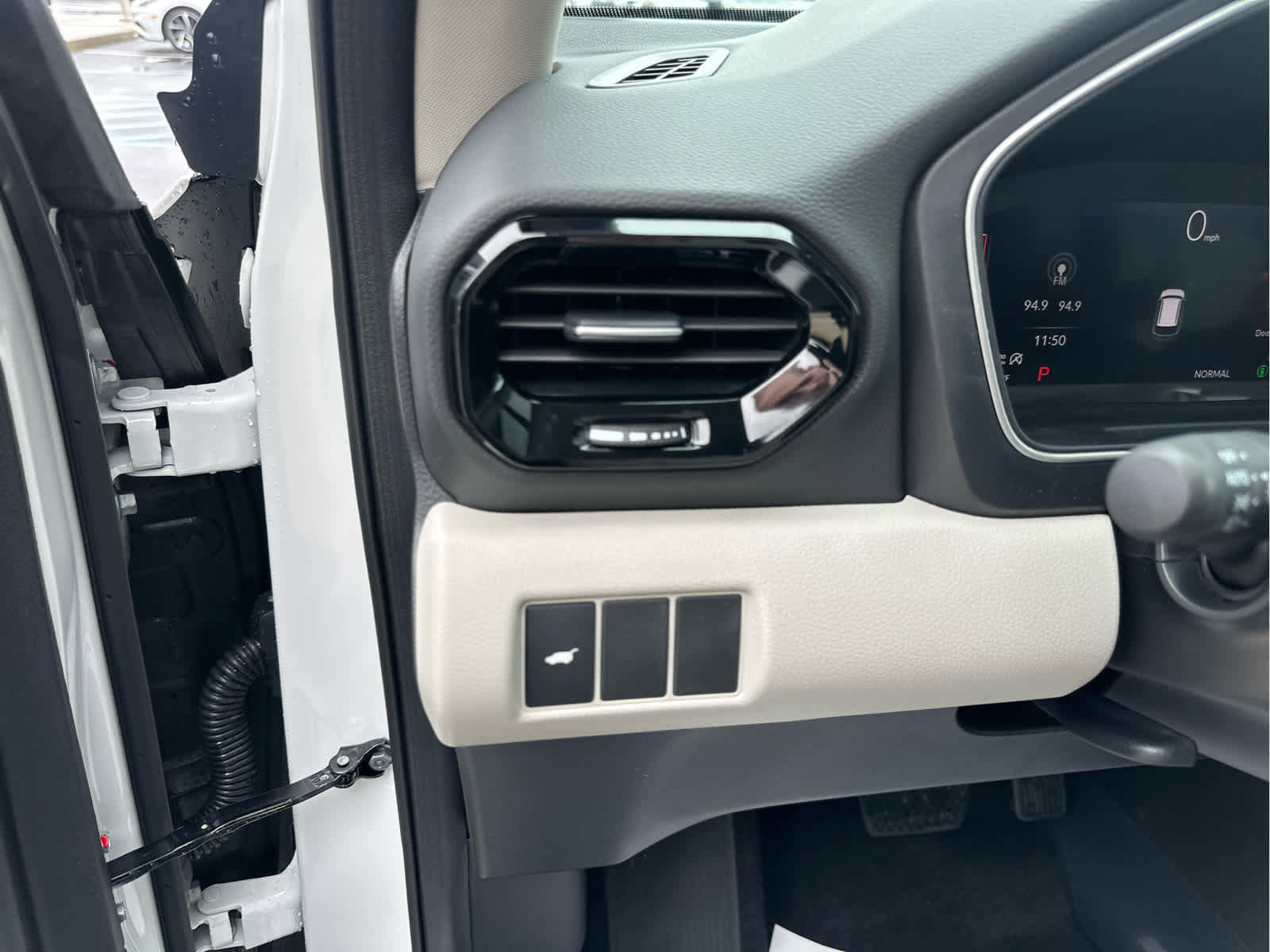 New 2026 Honda Pilot Touring image 25