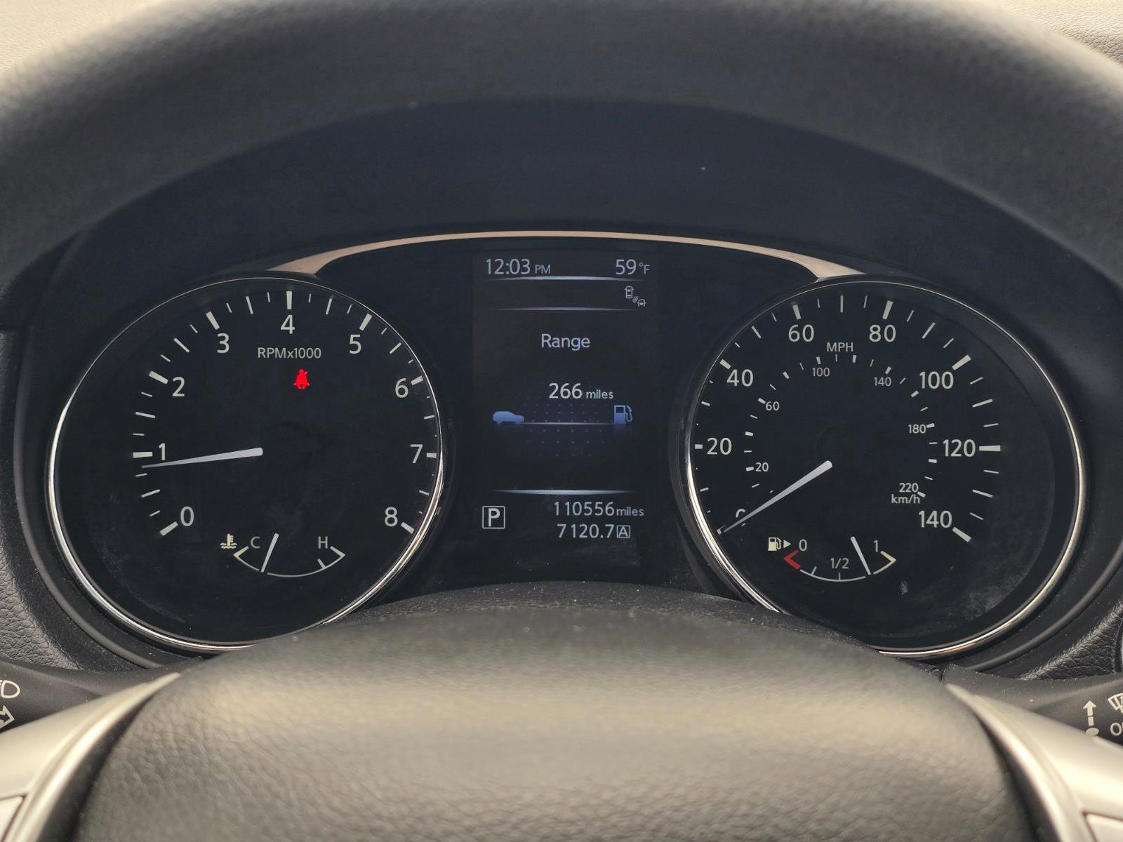 Used 2016 Nissan Rogue SV w/ SV Premium Package image 17