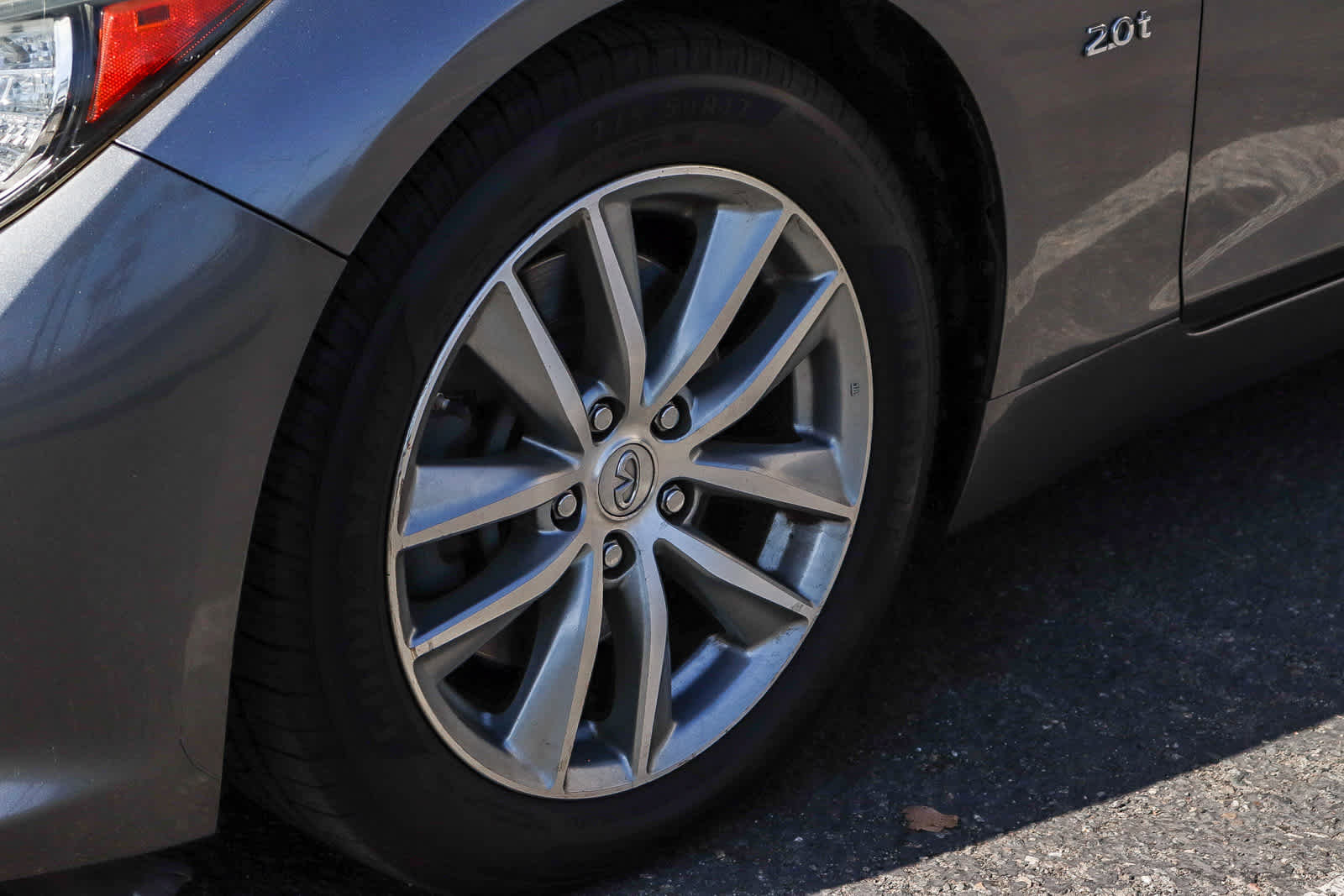 Used 2017 INFINITI Q50 Premium w/ 2.0T Premium Plus Package image 4