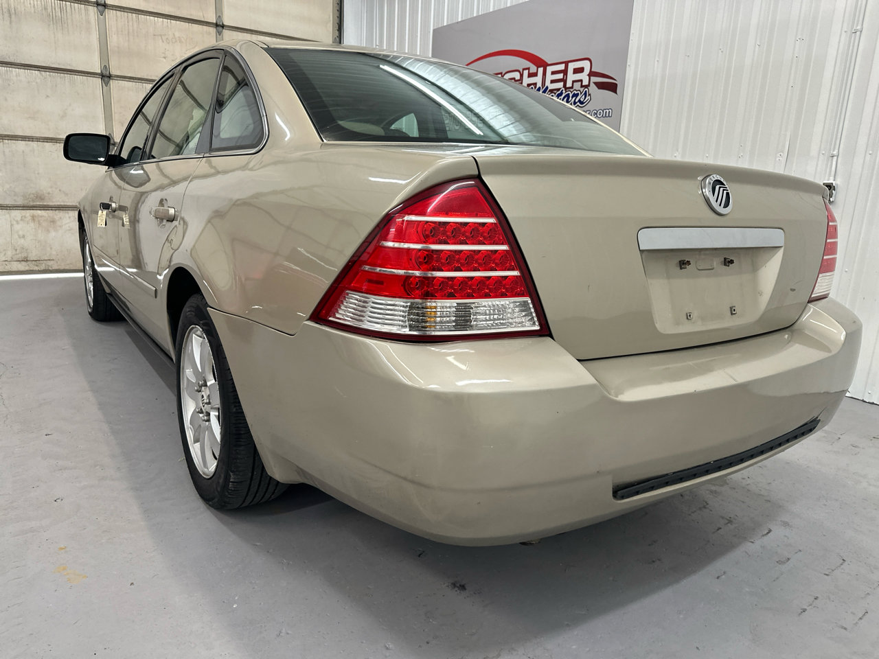 Used 2005 Mercury Montego Luxury image 10