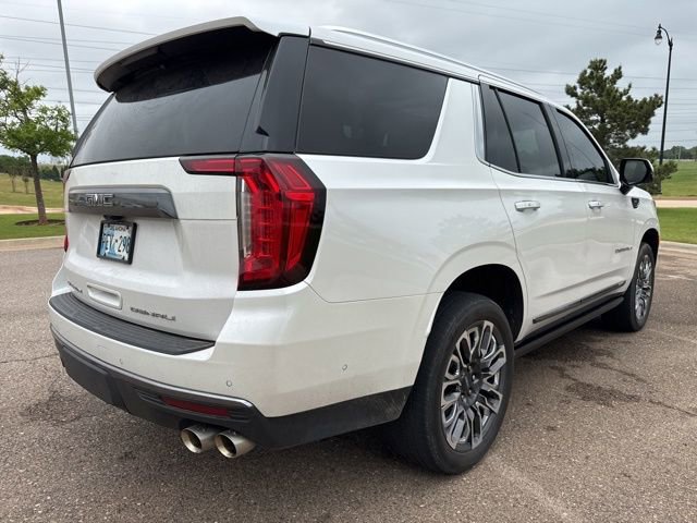 Used 2023 GMC Yukon Denali Ultimate AWD/4WD image 5