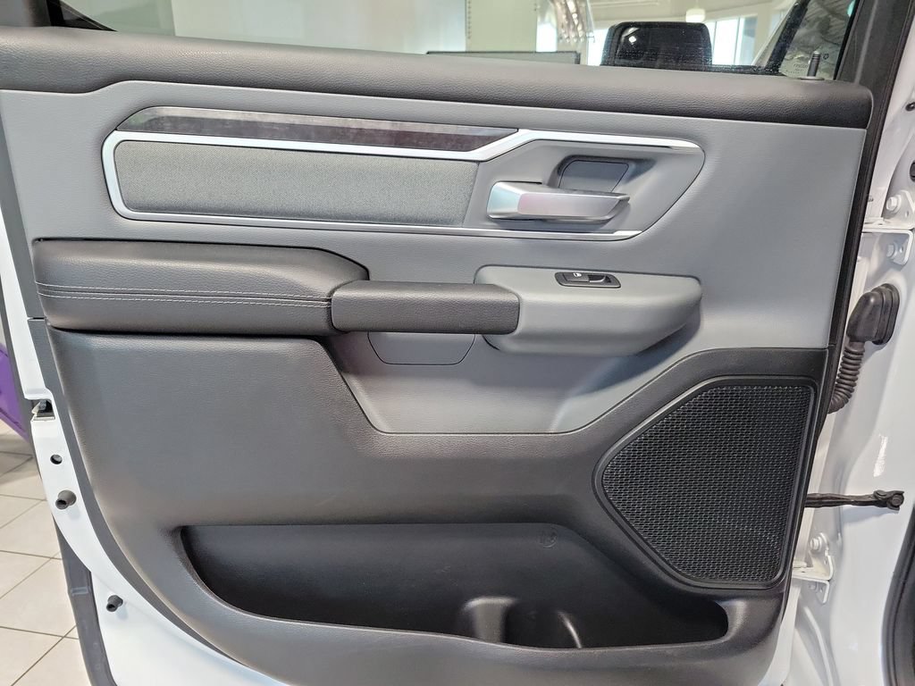 Used 2021 RAM 1500 Big Horn AWD/4WD image 32