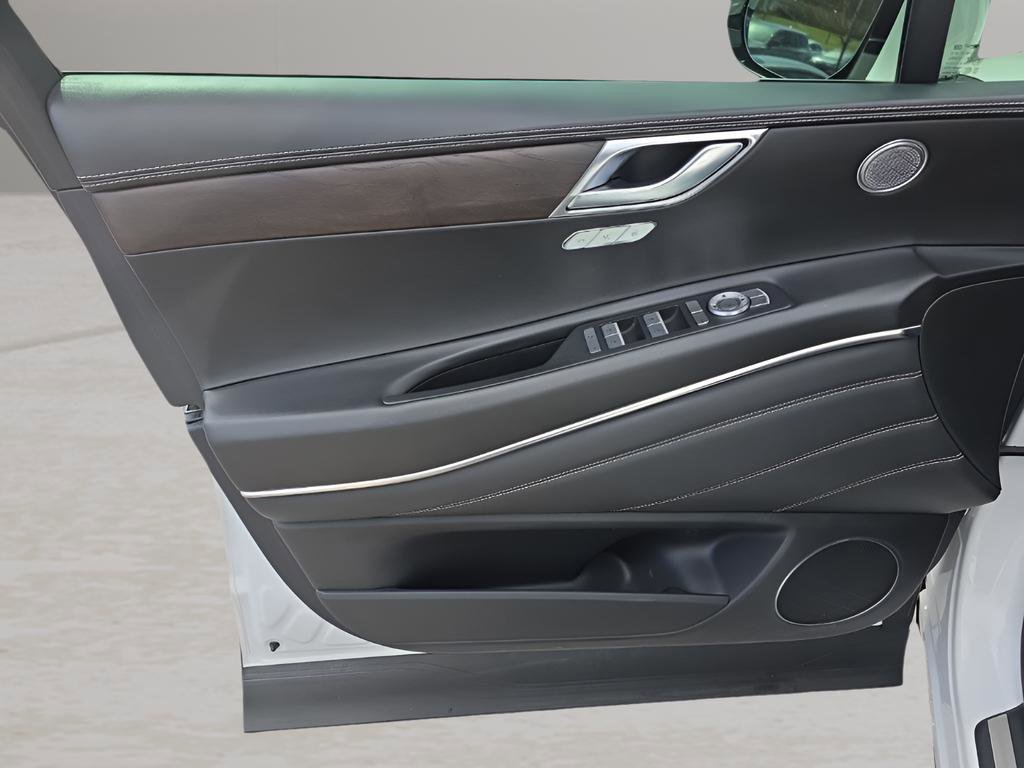 Used 2021 Genesis GV80 3.5T image 20