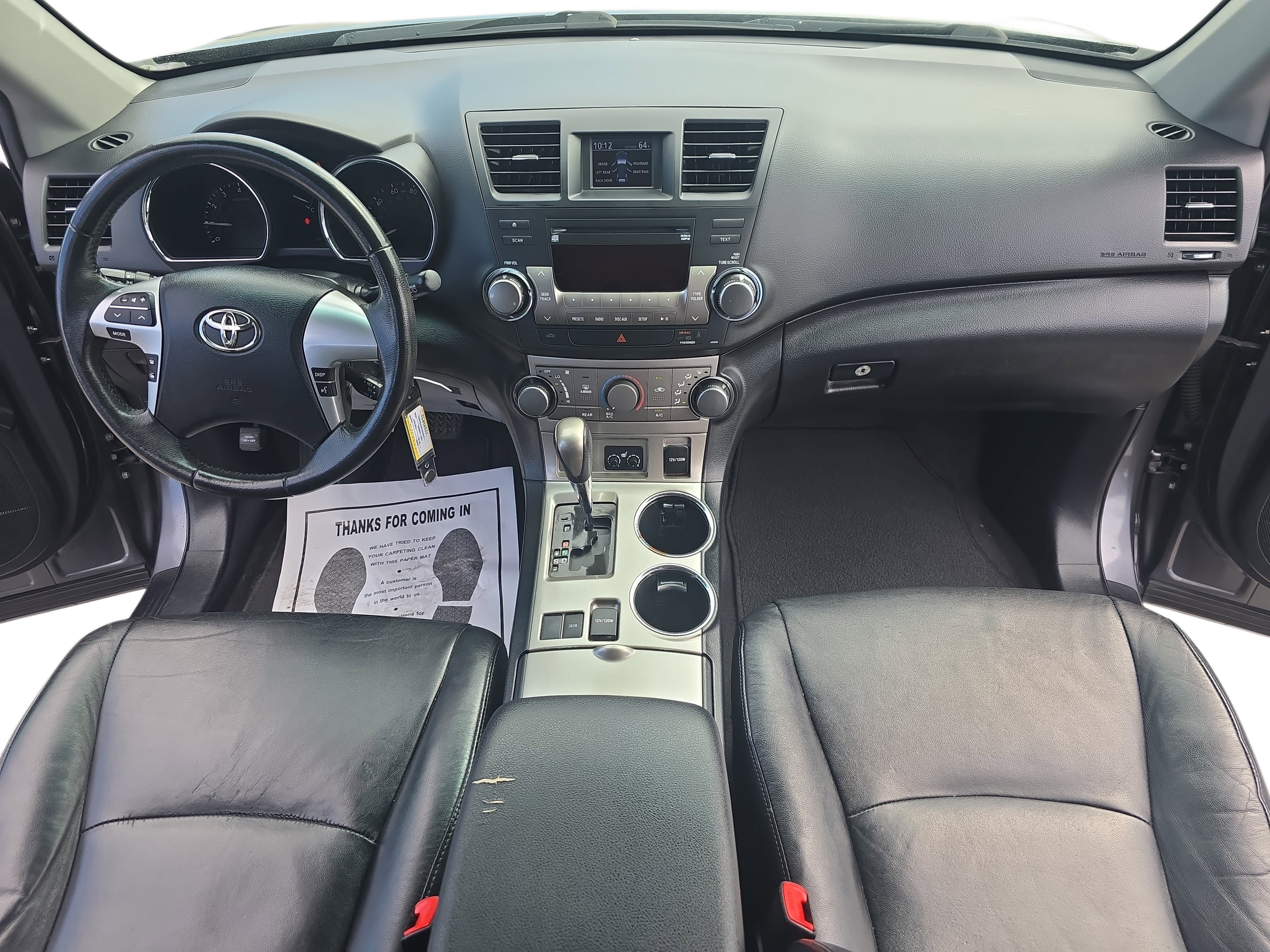 Used 2012 Toyota Highlander SE w/ Tow Pkg FWD image 9