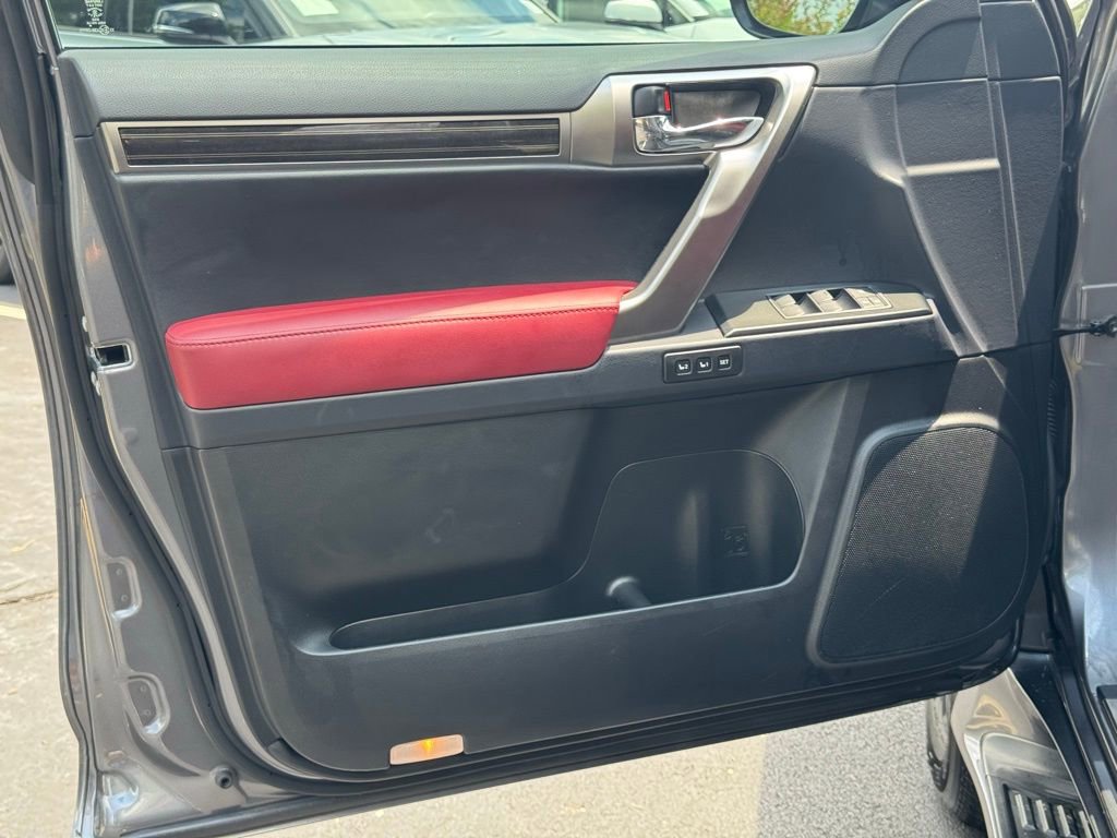 Used 2023 Lexus GX 460 Premium image 29