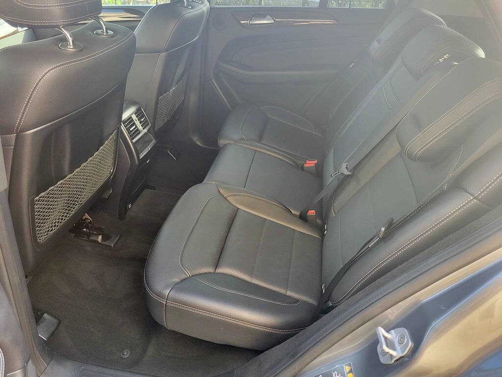 Used 2014 Mercedes-Benz ML 350 BlueTEC 4MATIC image 21