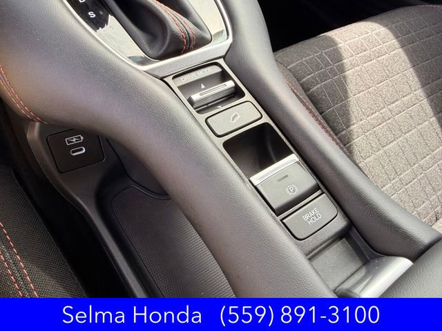 Certified 2025 Honda HR-V Sport image 22