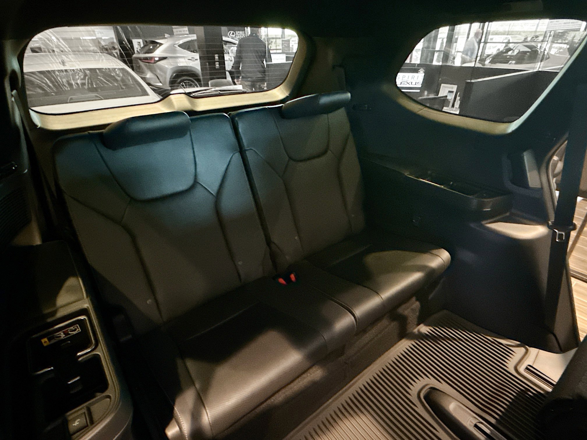 New 2026 Lexus TX 500h AWD w/ Technology Package image 14