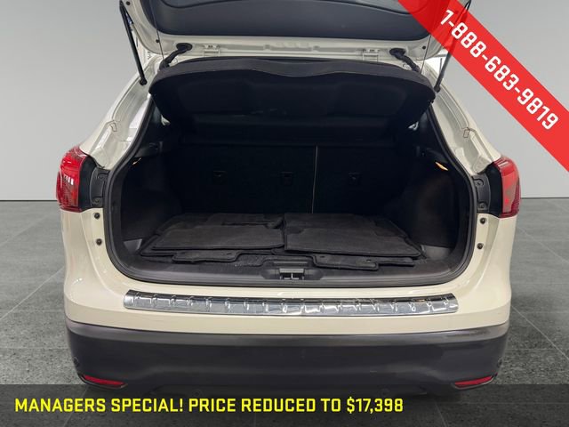 Used 2019 Nissan Rogue Sport SL w/ Premium Package image 15