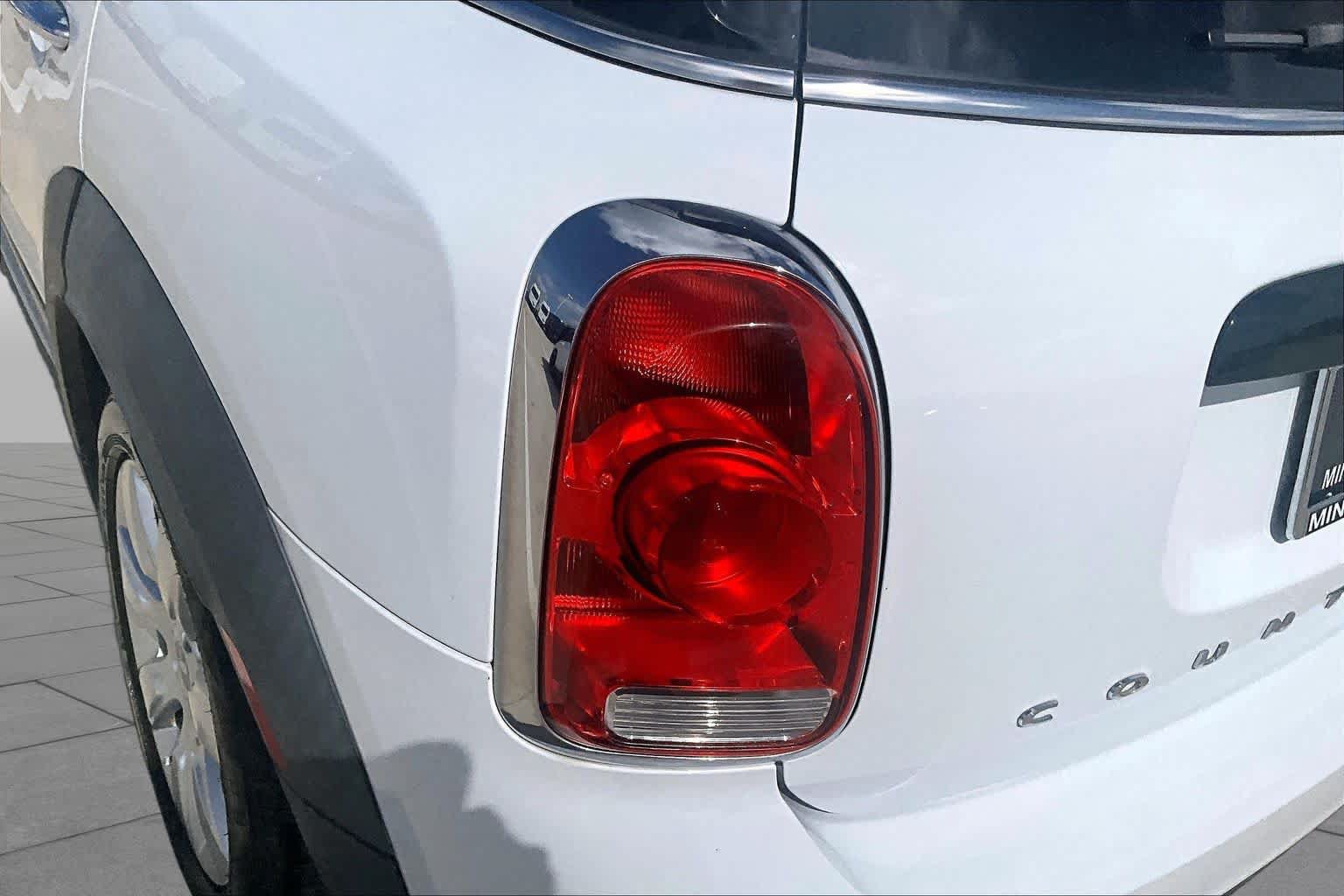 Used 2018 MINI Cooper Countryman FWD image 27