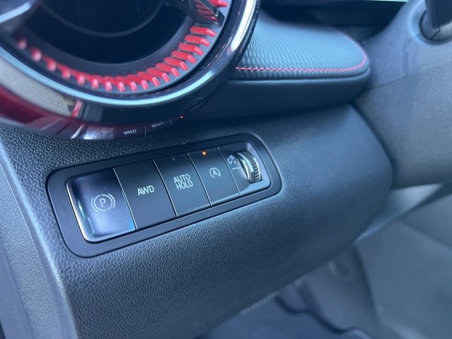 Used 2025 Chevrolet Equinox RS image 16