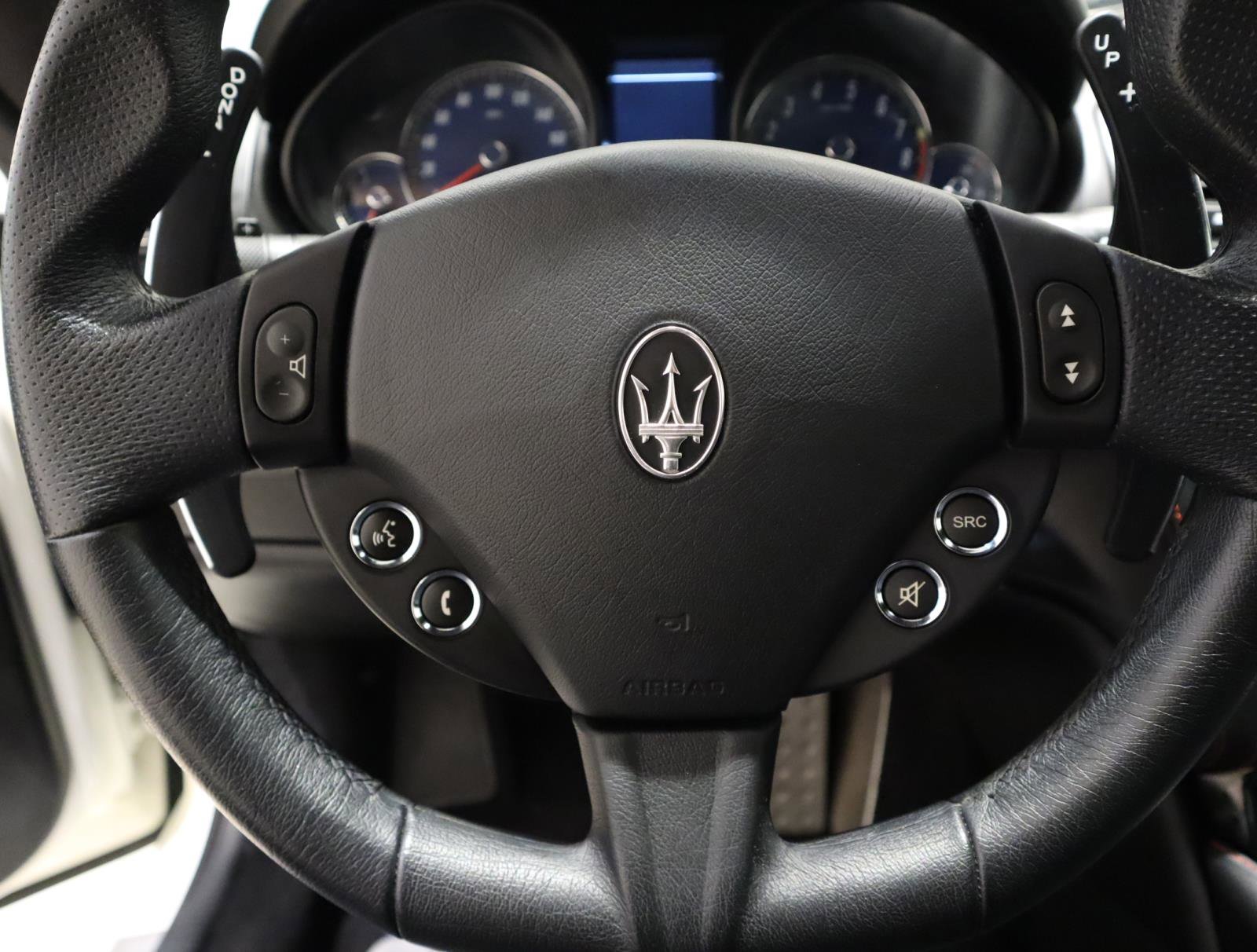 Used 2018 Maserati GranTurismo Sport image 25