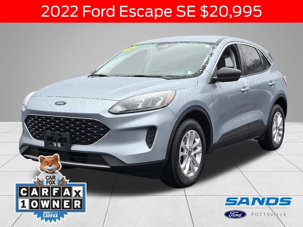 Used 2022 Ford Escape SE w/ Cold Weather Package image 1